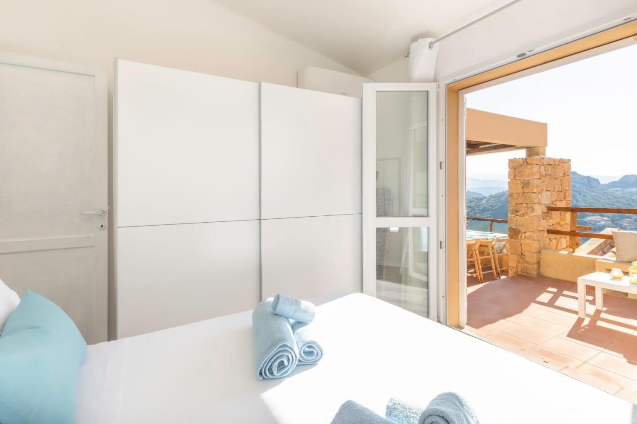 Villa Esmeralda - Free Wifi - With Swimming Pool Costa Paradiso Exteriör bild